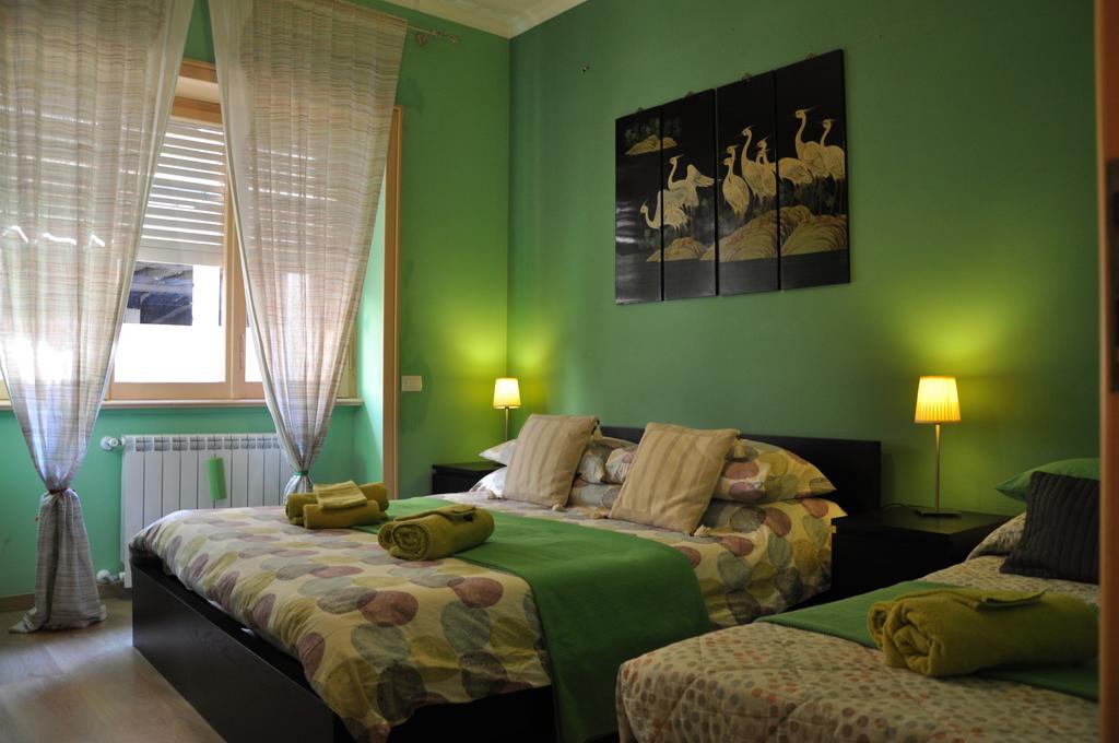 Capocchia House Bed & Breakfast Рим Екстериор снимка