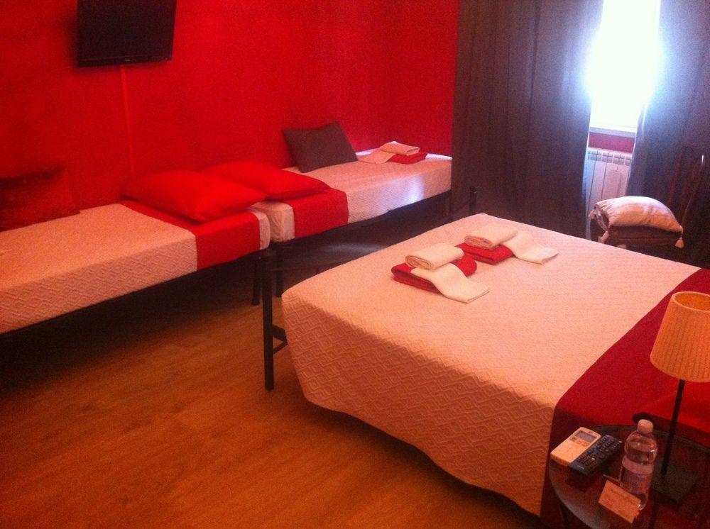 Capocchia House Bed & Breakfast Рим Екстериор снимка