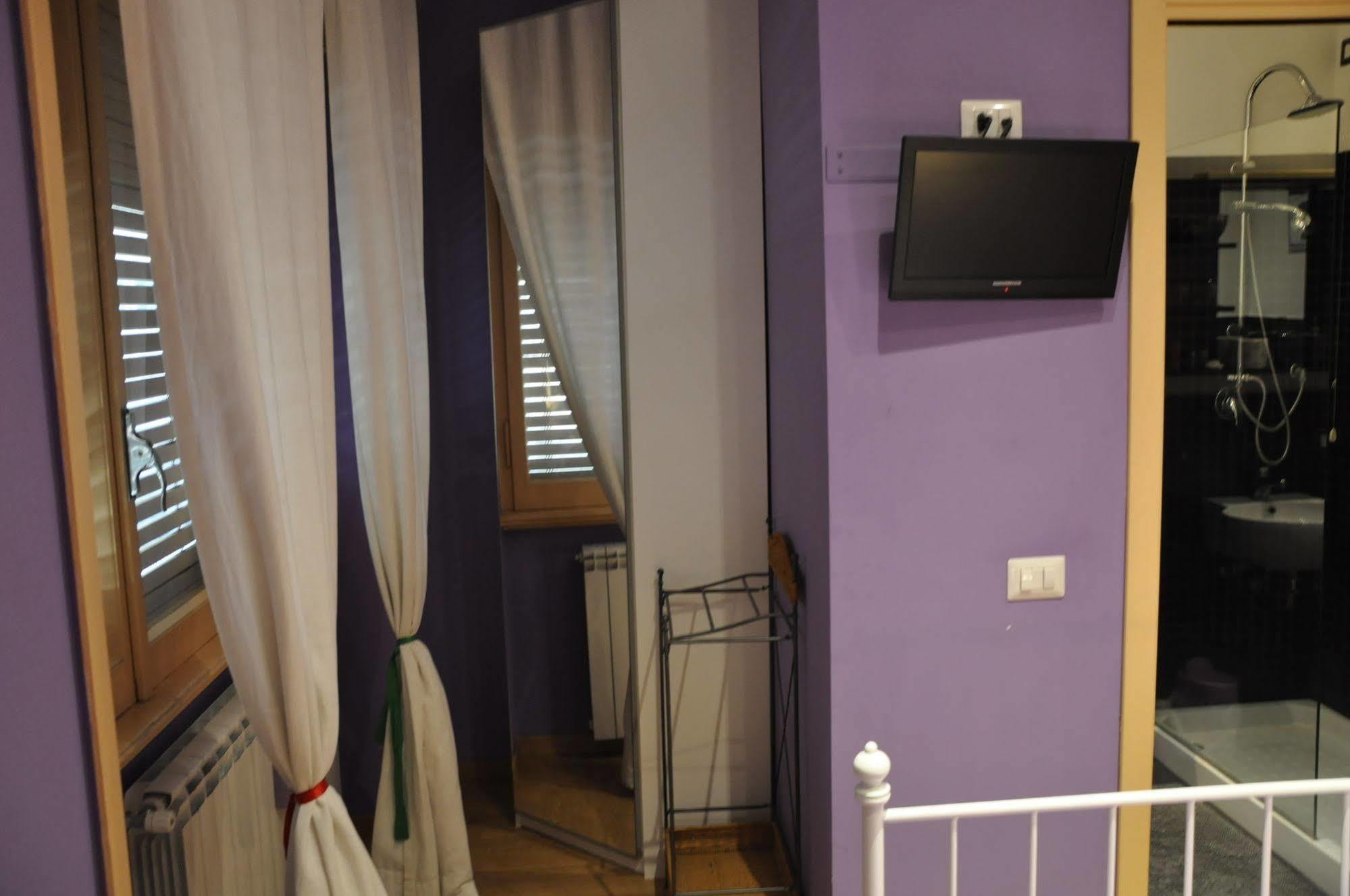 Capocchia House Bed & Breakfast Рим Екстериор снимка
